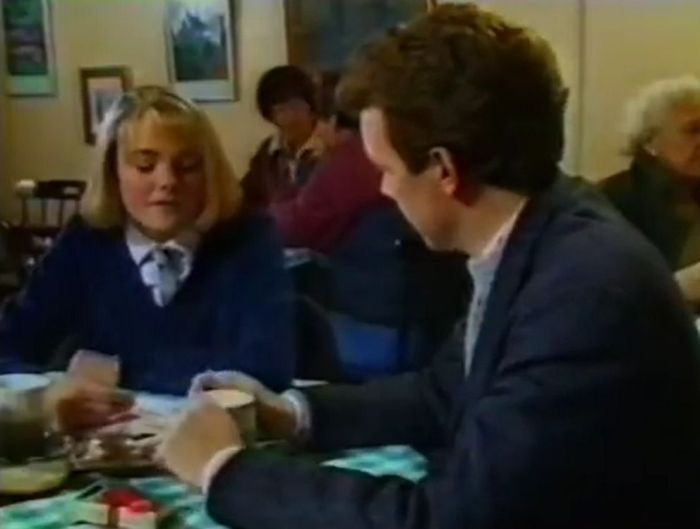grange hill s09e15-2