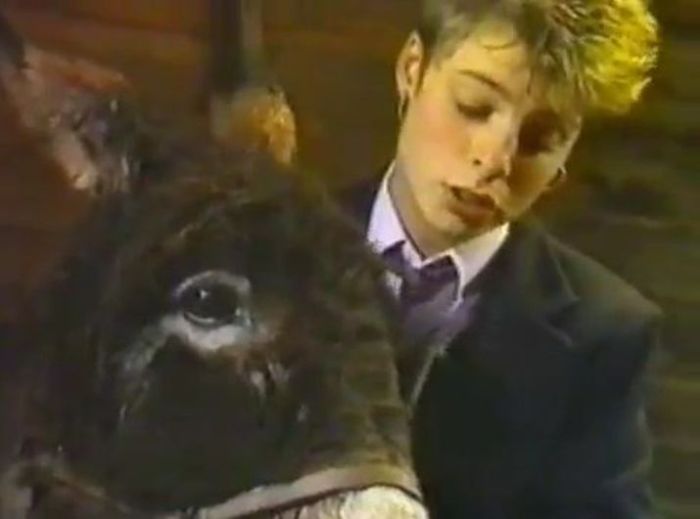grange hill s10e19-02