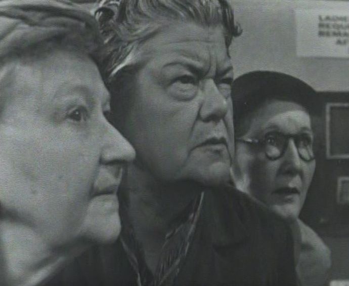 corrie 601214-02.jpg